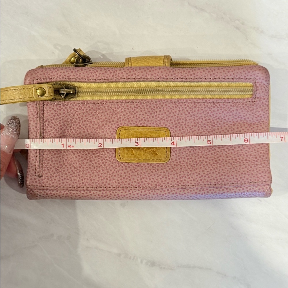 🔥Fossil Pink and Yellow Women's Wallet. EUC🔥 - Picture 4 of 4